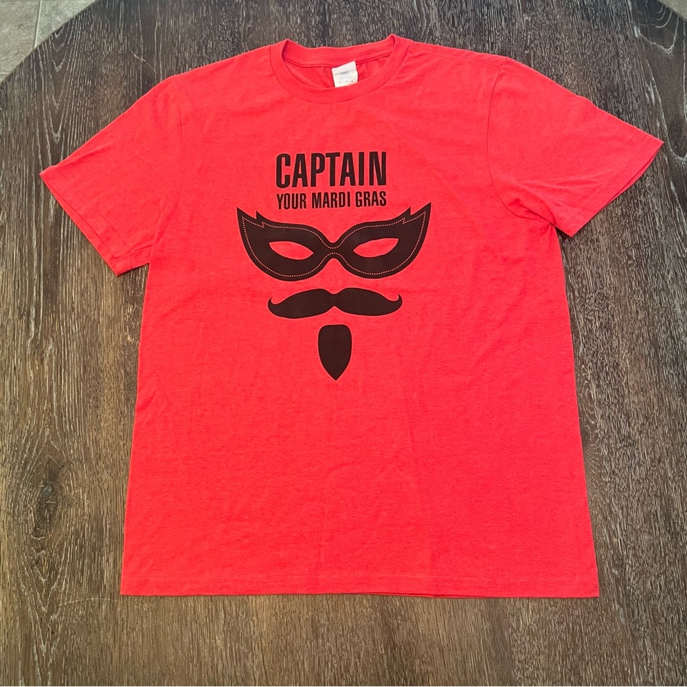 Captain Morgan CAPTAIN YOUR MARDI GRAS T-Shirt Size M